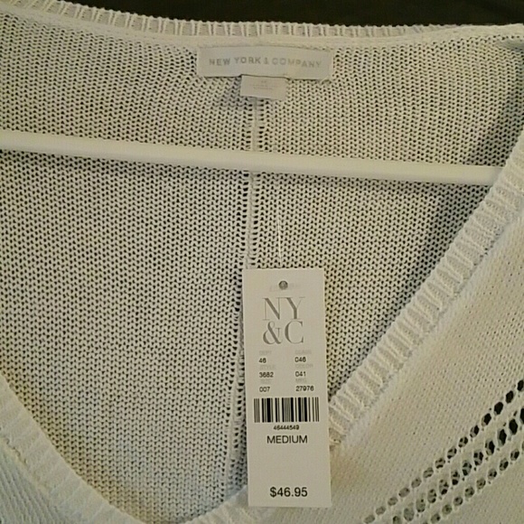 Sweater - Picture 2 of 4