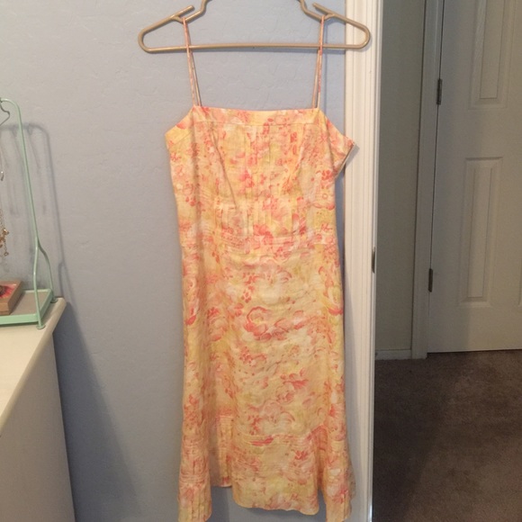 Ann Taylor floral dress with detailed bodice