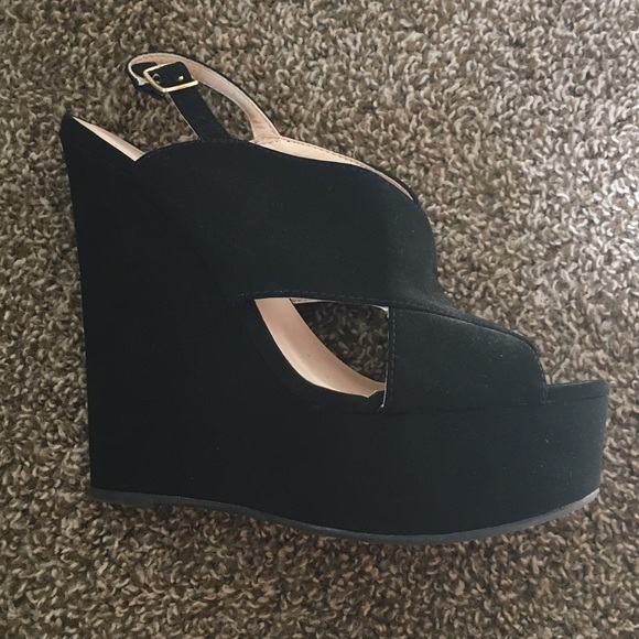 Cut out wedge sandals