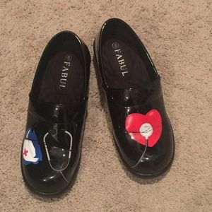 Fabulous Nursing shoe