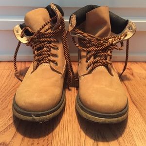 Steve Madden Timberland boots