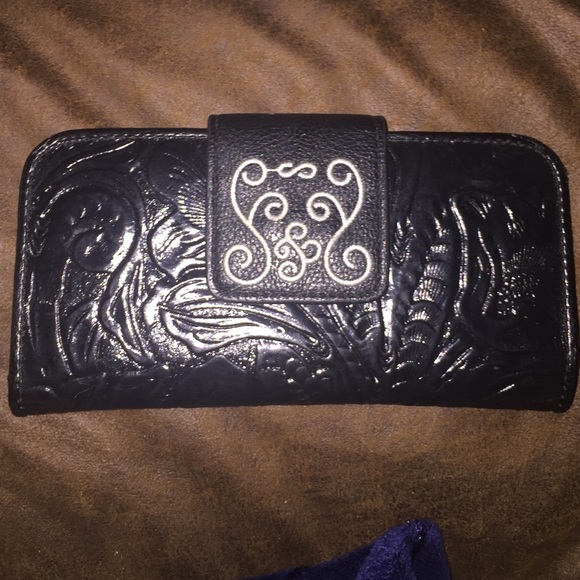 Montana west leather wallet