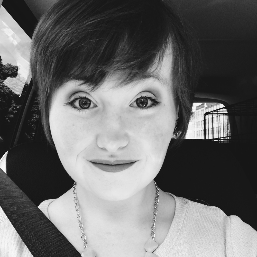 Meet your Posher, Cassie