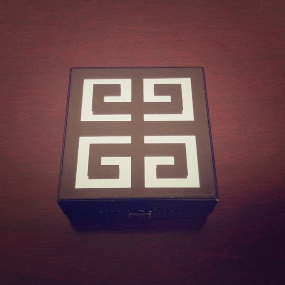 Givenchy prism eyeshadow quad