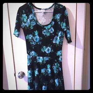 LuLaRoe Medium Nicole floral print dress