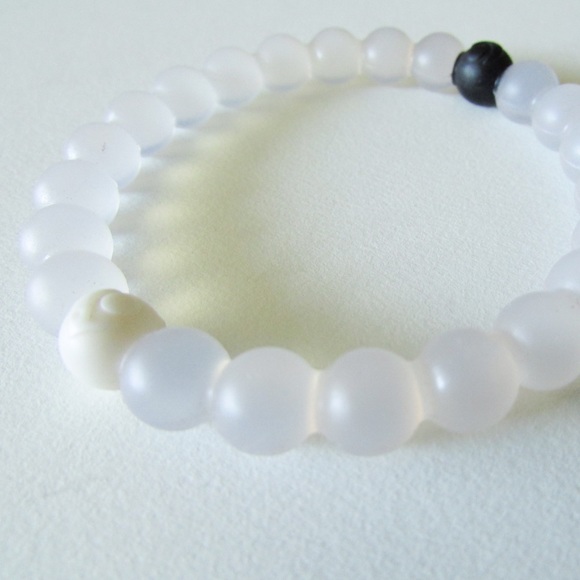 READ: Lokai authenticity (DO NOT PURCHASE)