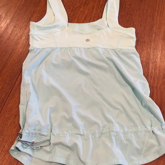 Lululemon Run Chase Me Tank size 6 minty - Picture 3 of 4