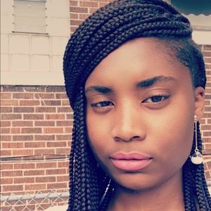 Meet your Posher, Lorry