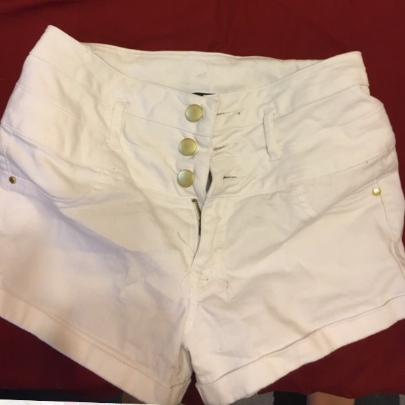 Refuge high waist white shorts