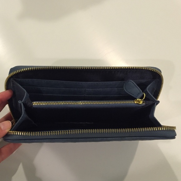 Wallet - Picture 2 of 2