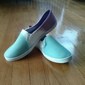 Teal/Purple Hand-dyed Slip-on Canvas Shoes