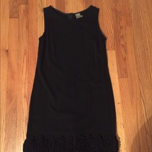 Ann Taylor LBD size 10. Knee length.