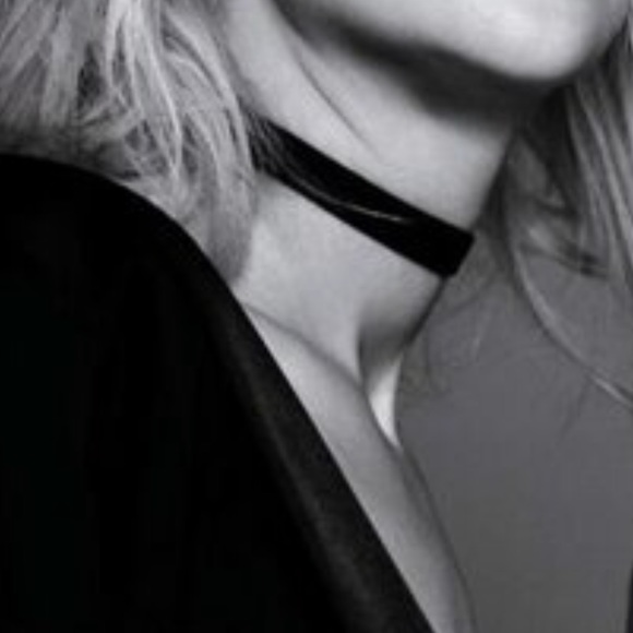 Black nylon choker with victorian hook clasp