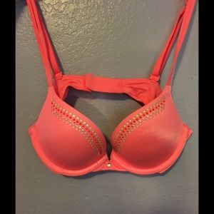VS push-up bra