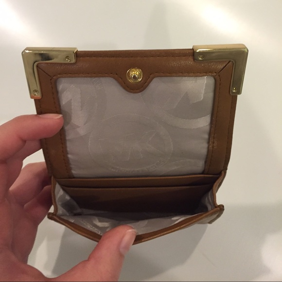 Wallet - Picture 3 of 3