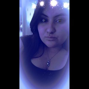 Meet your Posher, Jasmine