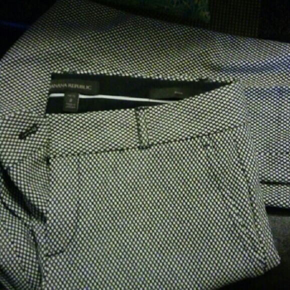 Banana Republic - Picture 1 of 1