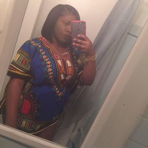 Meet your Posher, Mekaa