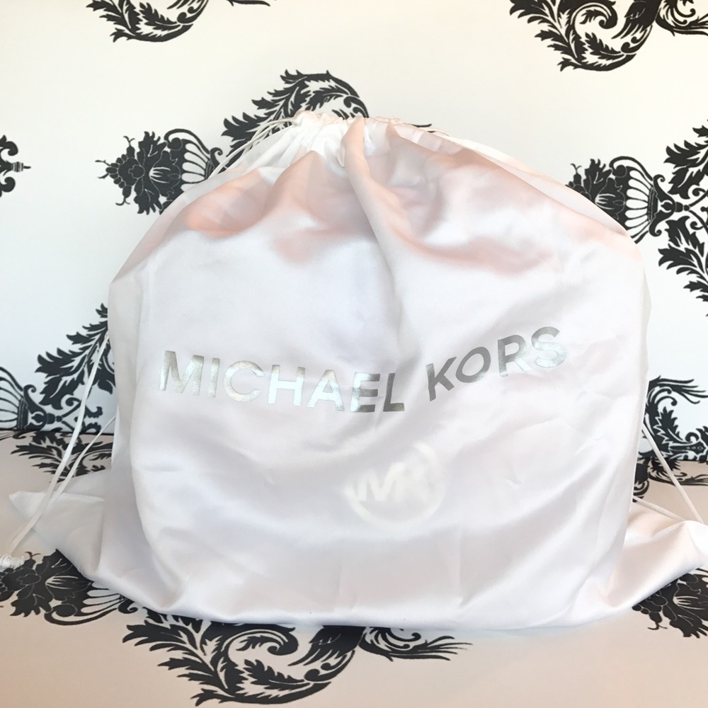 🍉 NWT! Michael Kors Leather 3 Piece Set! - Picture 5 of 9