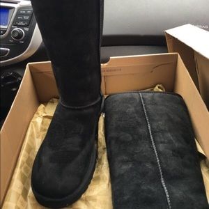 Black Tall UGG!