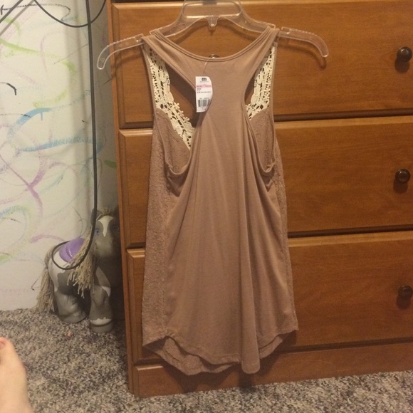 Tank top - Picture 2 of 2