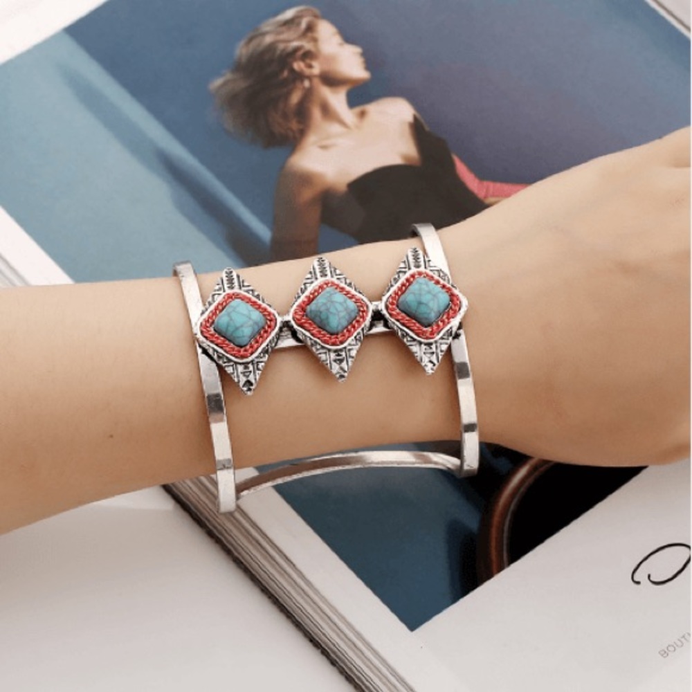 Bangle Bracelet Turquoise Silver Wide Cuff Jewelry - Picture 2 of 2