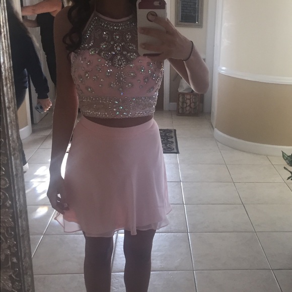 Prom dress size 1/2