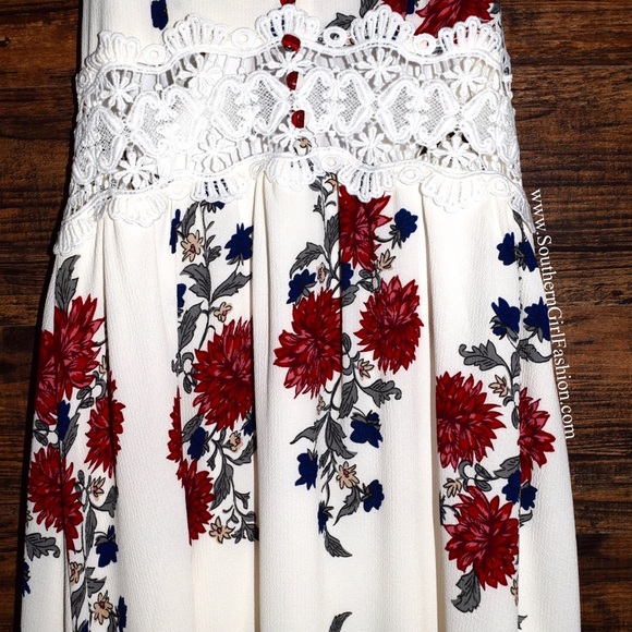 FLORAL MAXI Printed Bohemian Lace Inset Long Gown - Picture 2 of 4