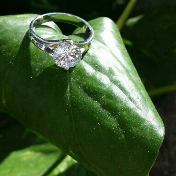 Jewelry - 1.5 Ct White Sapphire Ring Engagement Promise