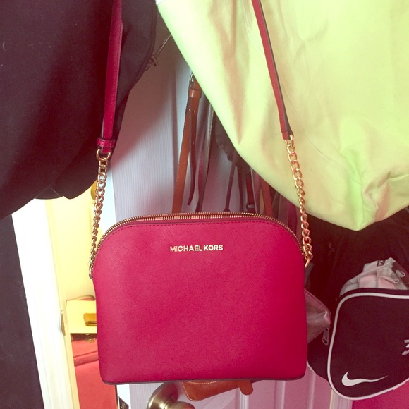 Michael kors small purse