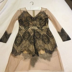For Love and Lemons look alike! Only worn once!