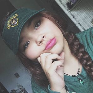 Meet your Posher, Layla