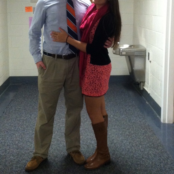 Pink lace shift dress - Picture 4 of 4