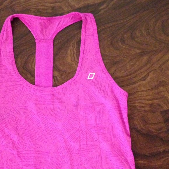 Lorna Jane Tops - Lorna Jane Tank Top