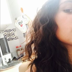 Meet your Posher, Miriam