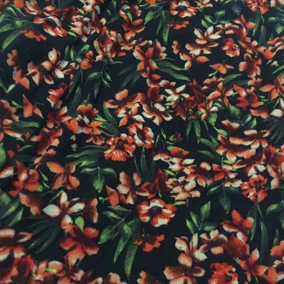 Hollister floral skater dress - Picture 3 of 4