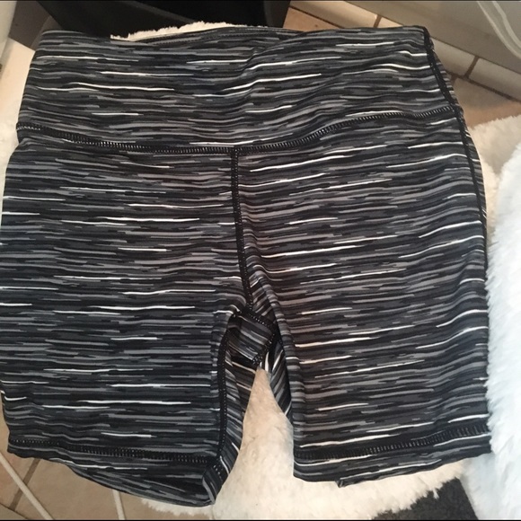 Yoga shorts