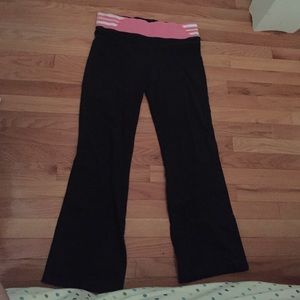 PINK yoga pants!
