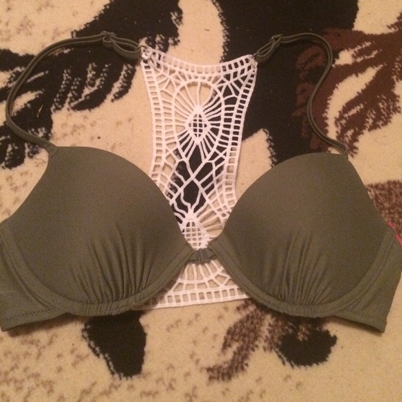 Brand new swim top