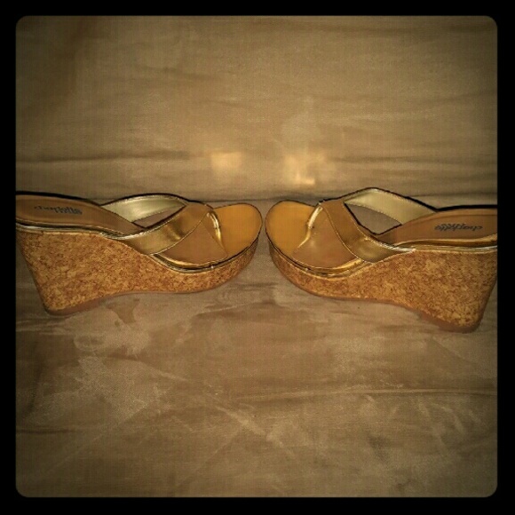Ladies shoes