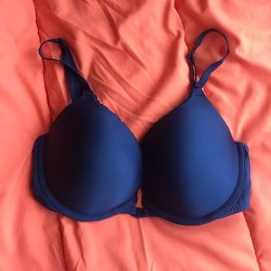 FINAL PRICE DROP!! VS Front Clasp Bra