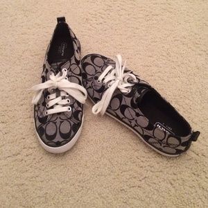 Coach tennis shoes