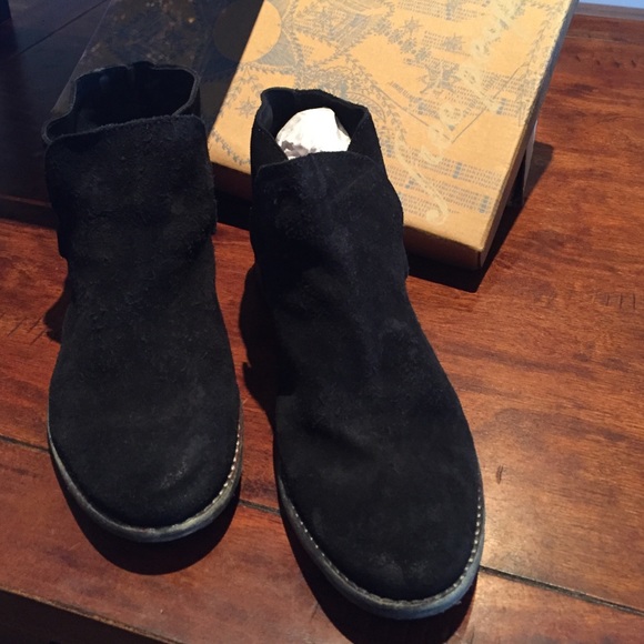 🎉LAST ONE🎉Distressed Free People Boot😍 - Picture 3 of 3