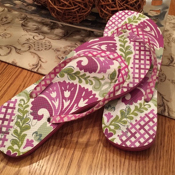 Vera Bradley Julep Tulip Flip Flops