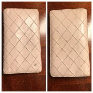 Chanel wallet