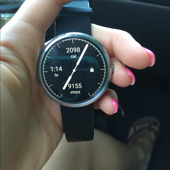Motorola smart watch