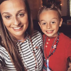 Meet your Posher, Rebeca