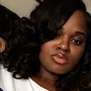 Meet your Posher, Aailayah