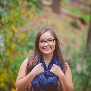 Meet your Posher, Shae