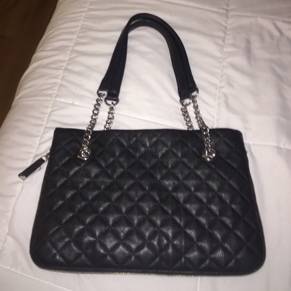 🎉💖TODAY ONLY PRICE DROP Black CK purse!